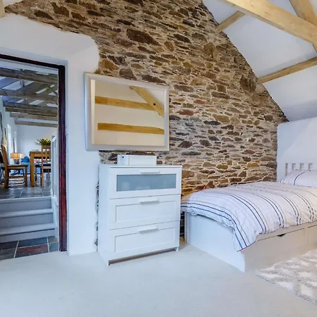 Holiday home 5 Bed In Looe 86136 Saint Martin (Looe)